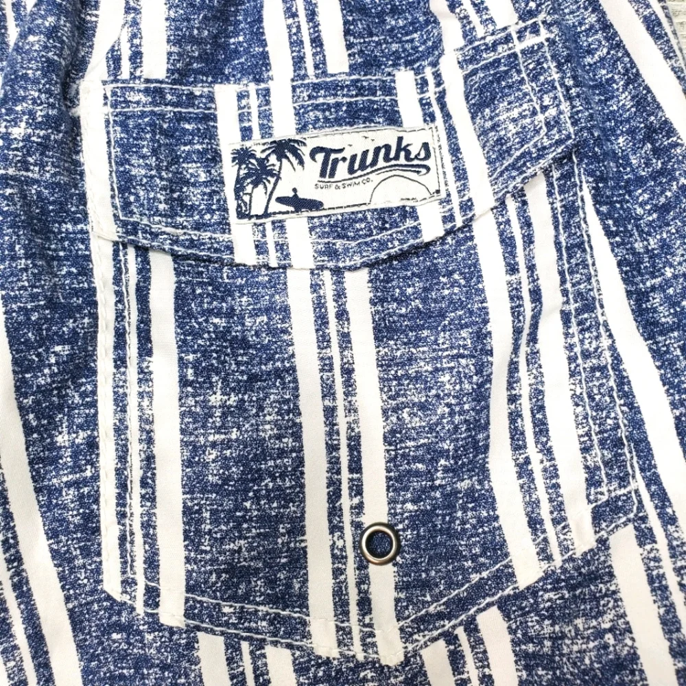 Trunks Surf & Swim Co Blue Striped Swim Trunks Size Small